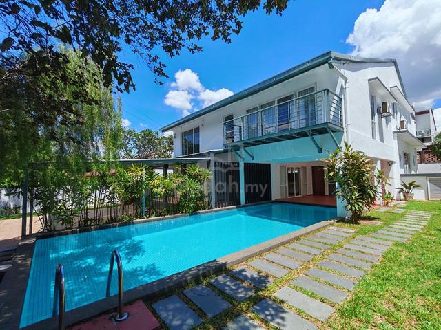 Bungalow with Private Swimming Pool Jln Tualang Bangsar KL 1