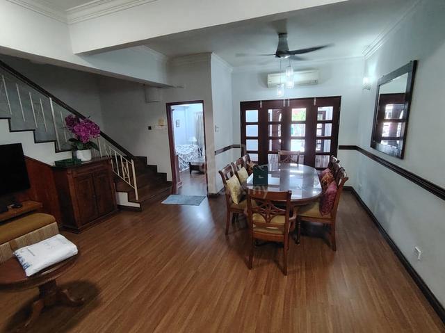 Fully Furnished 2 Storey House at Seksyen 13 Shah Alam 1
