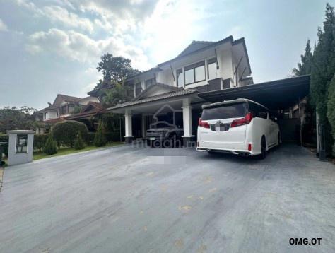 Glenmarie Cove Port Klang double sty semi d fully renovated unit 1