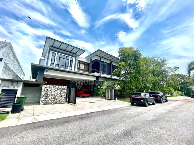 FREEHOLD 2 Storey Bungalow Corner Lot, Saujana Impian Golf Club Kajang 1