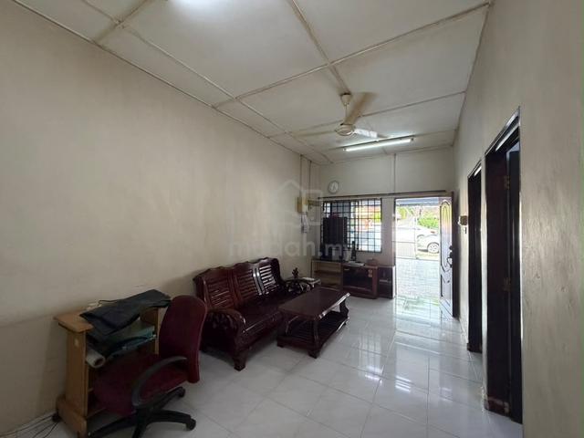 1 Storey For Sale @ Taman Universiti/ Jln Penyiaran/ Skudai/ Full Loan 1