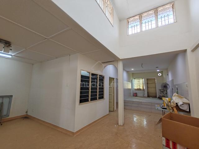 Single Storey Terrace, Ayer Keroh Heights, Melaka 1