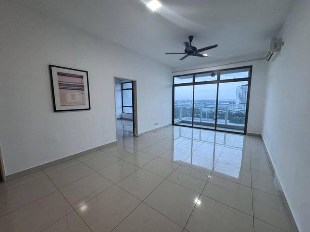 Parc Regency 1