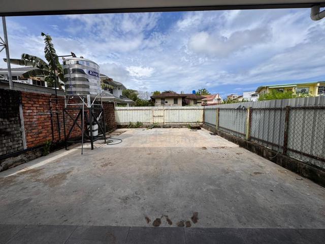 Taman Likas | Landed House | Big Car Porch | KK | Sabah 1