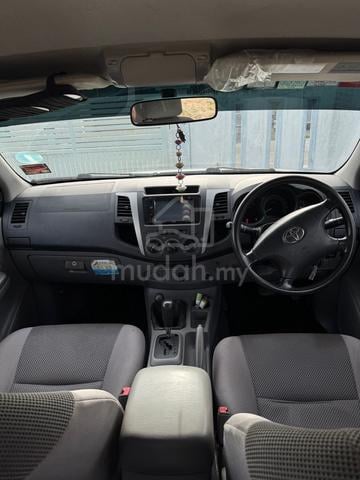 2009 Toyota HILUX 2.5 G MY05 KUN25R (A) - 3