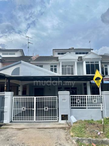 Hot Deal!-Rumah 2 Tingkat di @Taman Mutiara , Pontian. 1