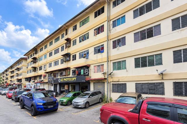 Pangsapuri Laksamana 1