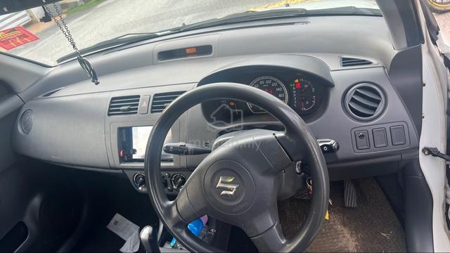 2011 Suzuki SWIFT 1.5 GLX FACELIFT (A) - 5