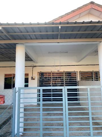 Bukit setongkol single medium Cost House for rent. 1