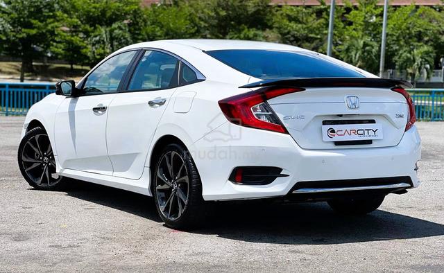 2021 Honda CIVIC 1.5 TC-P FACELIFT FSR WITH WRANTY - 3
