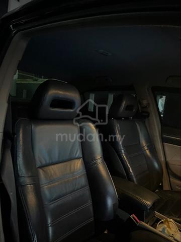 2010 Honda CIVIC 1.8 I-VTEC (A) - 5