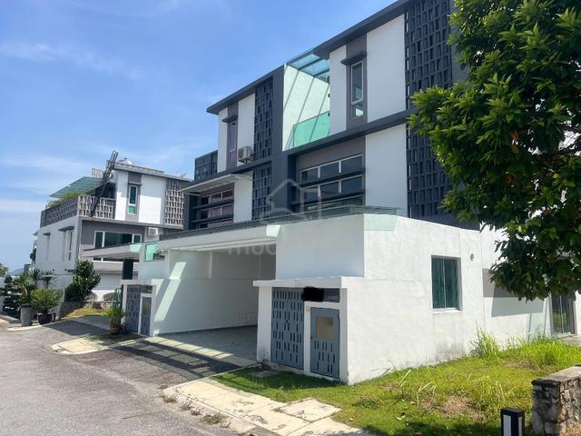 3-storey Terraced House for Sale, 4 Bedroom, 1368 sq.ft, Seremban 2 ...