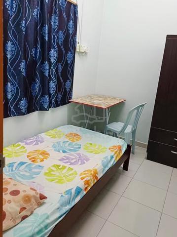 Single Room for Rent @ Butterworth (Utilities Included!) - MALE ONLY 1