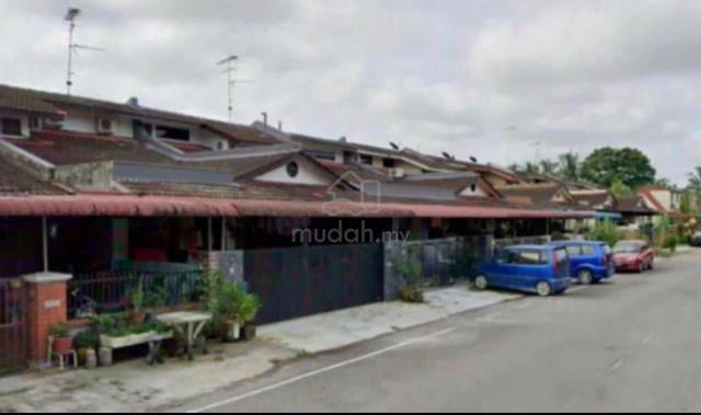 Senai Taman Bintang Jalan Bintang Single Storey Terrace House 1