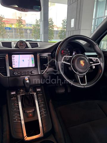2019 Porsche MACAN  2.0L (A) - 4