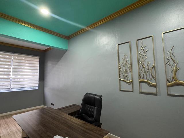 *Fully Renovated Main Road Shoplot for Sale β Jalan Pending* 1