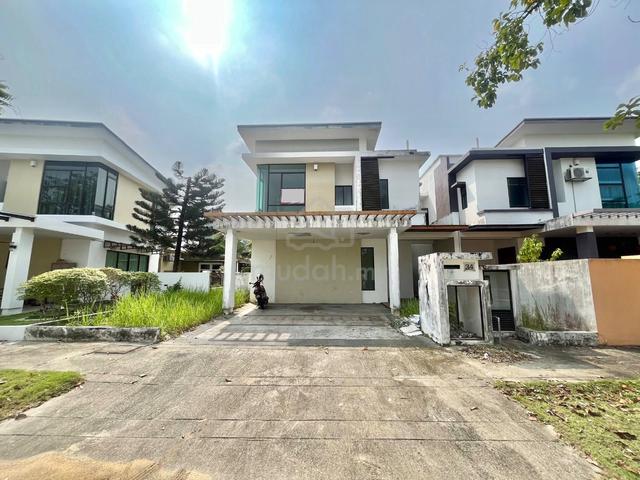 Basic Unit Semi D House Cahaya SPK U9 Shah Alam 1