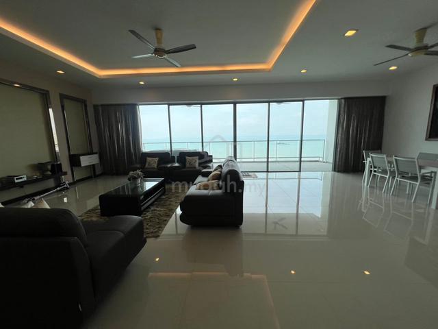 Infinity Beachfront Super Condominium 1