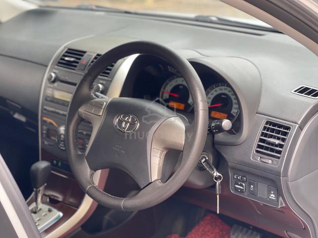 2013 Toyota COROLLA ALTIS 1.8 G FACELIFT (A) - 5