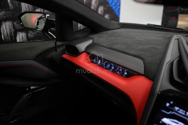 2024 Lamborghini REVUELTO 6.5 V12FULL CARBON UNIT - 4