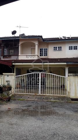 2 storey terrace house Bandar Universiti Seri Iskandar  1