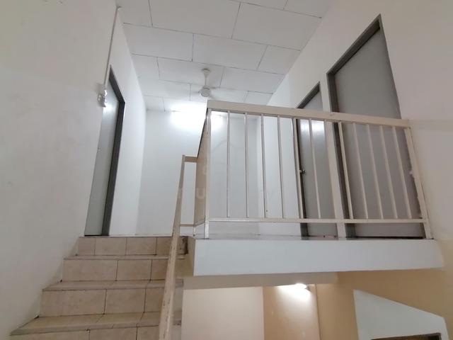 Bilik Kongsi 2org Rumah Landed ada Parking 4