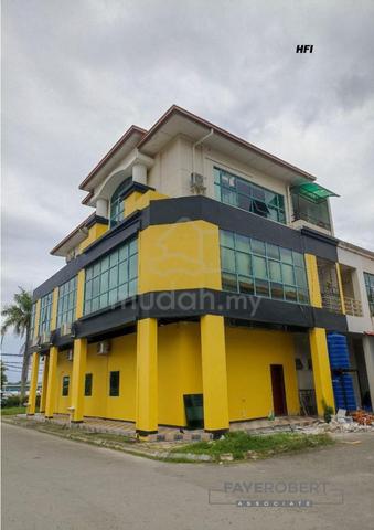 For Rent | Alamesra Plaza Shoplot/ Retail 1