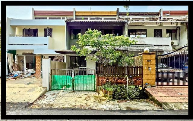 LOW DEPOSITš„ 20x60 FACING OPEN 2 Storey Taman Seraya Ampang 1