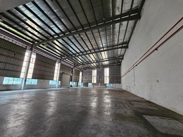 Light Industry Semi D Factory Ulu Tiram 1