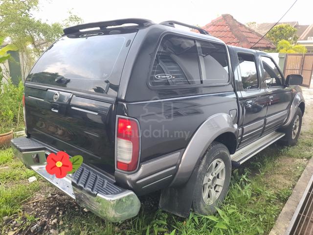 Nissan FRONTIER 2.5 GRANROAD (M) - 2