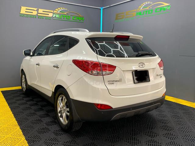 2013 Hyundai TUCSON 2.0 PREMIUM (A) - 3
