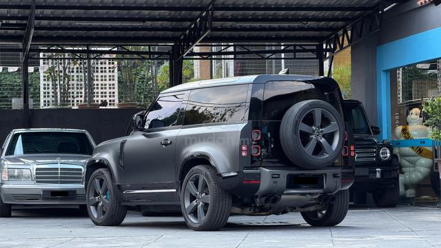 2021 Land Rover DEFENDER 90 5.0 P525 V8 (A) - 2