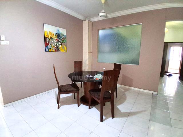 E-Park Condominium 1