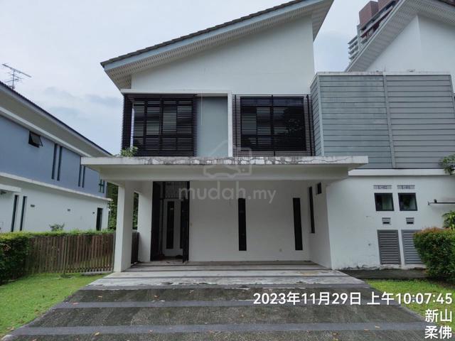 Double Story Semi D Water Edge Residence Senibong Cove 1