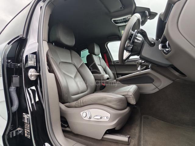 2019 Porsche MACAN 2.0L (A) - 5