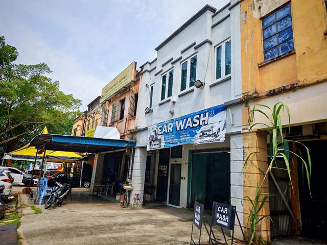 Below Market ,2 sty Shop Facing main road @ Kota Kemuning, Shah Alam 1