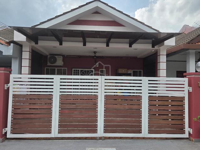 1.5-storey Terraced House for sale @ Tropicana Indah, Kota Damansara 1