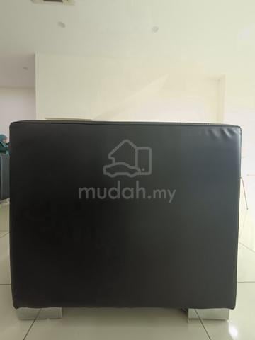 3 Seater Sofa (Armchair) - photo 3 of 4