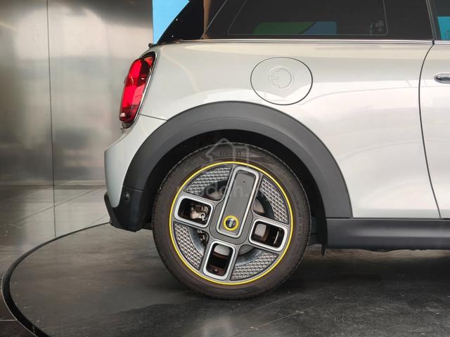2022 Mini COOPER 10.0 SE MY20 F56 F.S.R Wrrty-2027 - 4