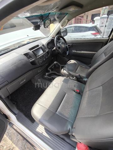 2013 Toyota HILUX 2.5 VNT MY05 KUN25R FACELIFT II - 5