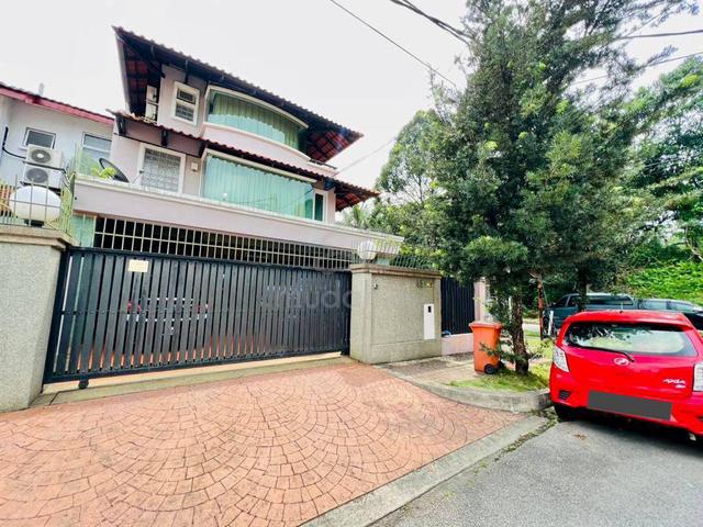 CORNER 2.5 Storey Terrace House Saujana Damansara Petaling Jaya 1