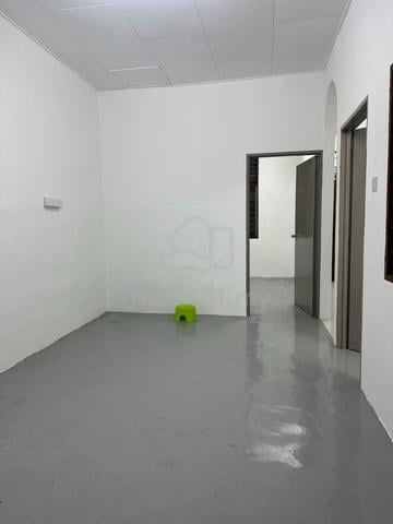 Newly Painted Single Storey Taman Belibis , Simpang Ampat 1