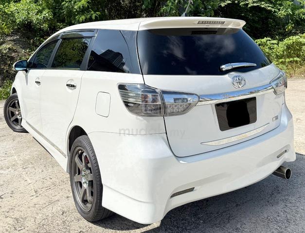 Toyota WISH 1.8 S 2016 (A) PADDLE SHIFT MPV LOAN - 3