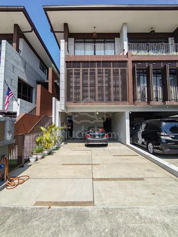 FACING OPEN 3 Storey Terrace House The Mulia Residences Cyberjaya 1