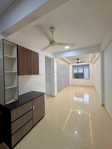 Flat Taman Seri Damansara 1