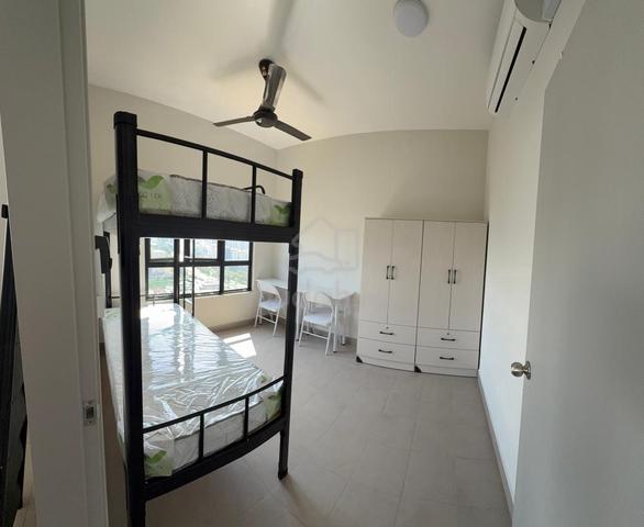 Medium Room 1