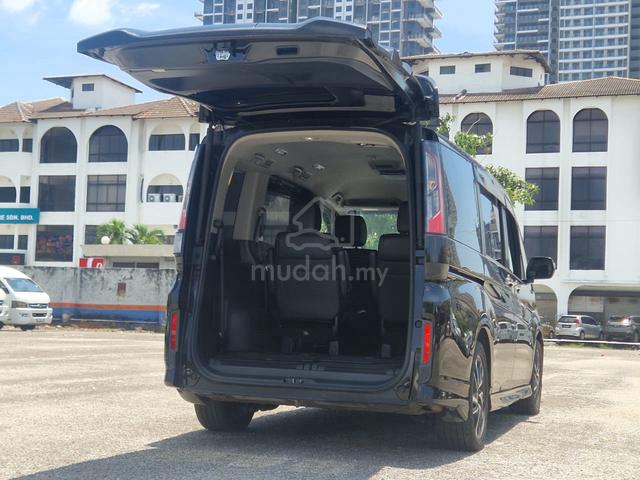 2017 Honda STEPWAGON 1.5 SPADA COOLSPIRIT 7 SEATER - 4