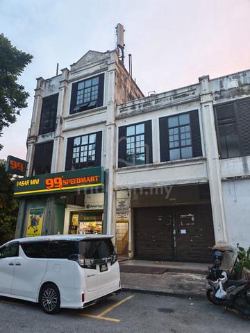 Cheras Alam Damai Ground floor shop and 2nd floor office for rent 1
