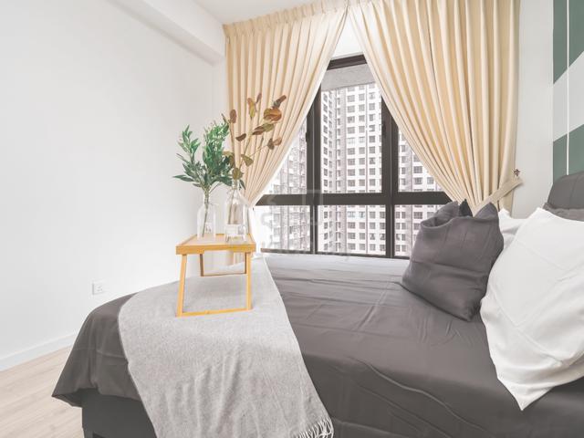 All Inclusive Master Room in Meta Residence (Seri Kembangan), Near MRT 1