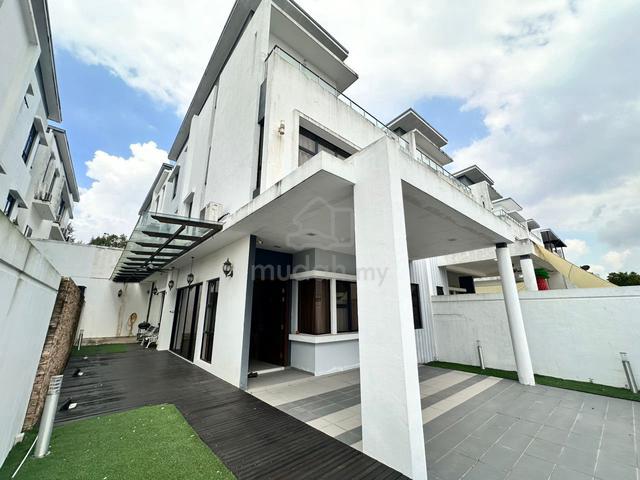 Horizon Hills Three Storey Cluster House 5bed Fully Furnished JB 1